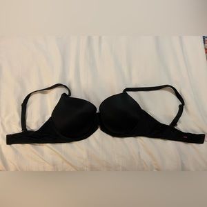Black Victorias Secret PINK bra!